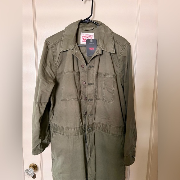 Levi’s Iconic Jumpsuit olive green sz XL NWT - Picture 4 of 11